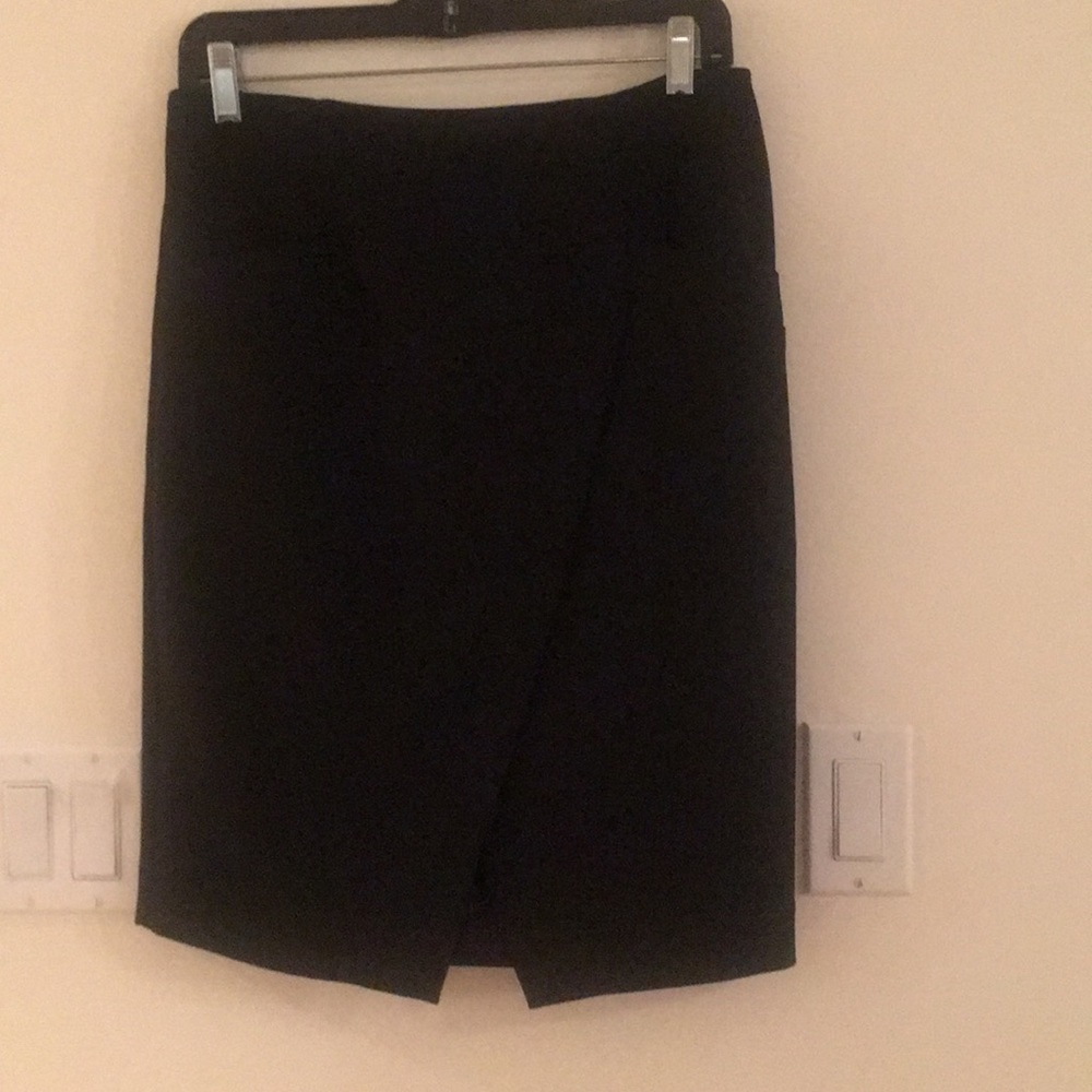LOFT black envelope pencil skirt.  Lightly worn